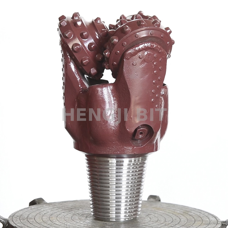 Broca para roca tricónica Iadc 537 de 5 5/8''